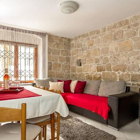 Aparrtment Terra- Combine Beach&Old Town Lägenhet Split Exteriör bild