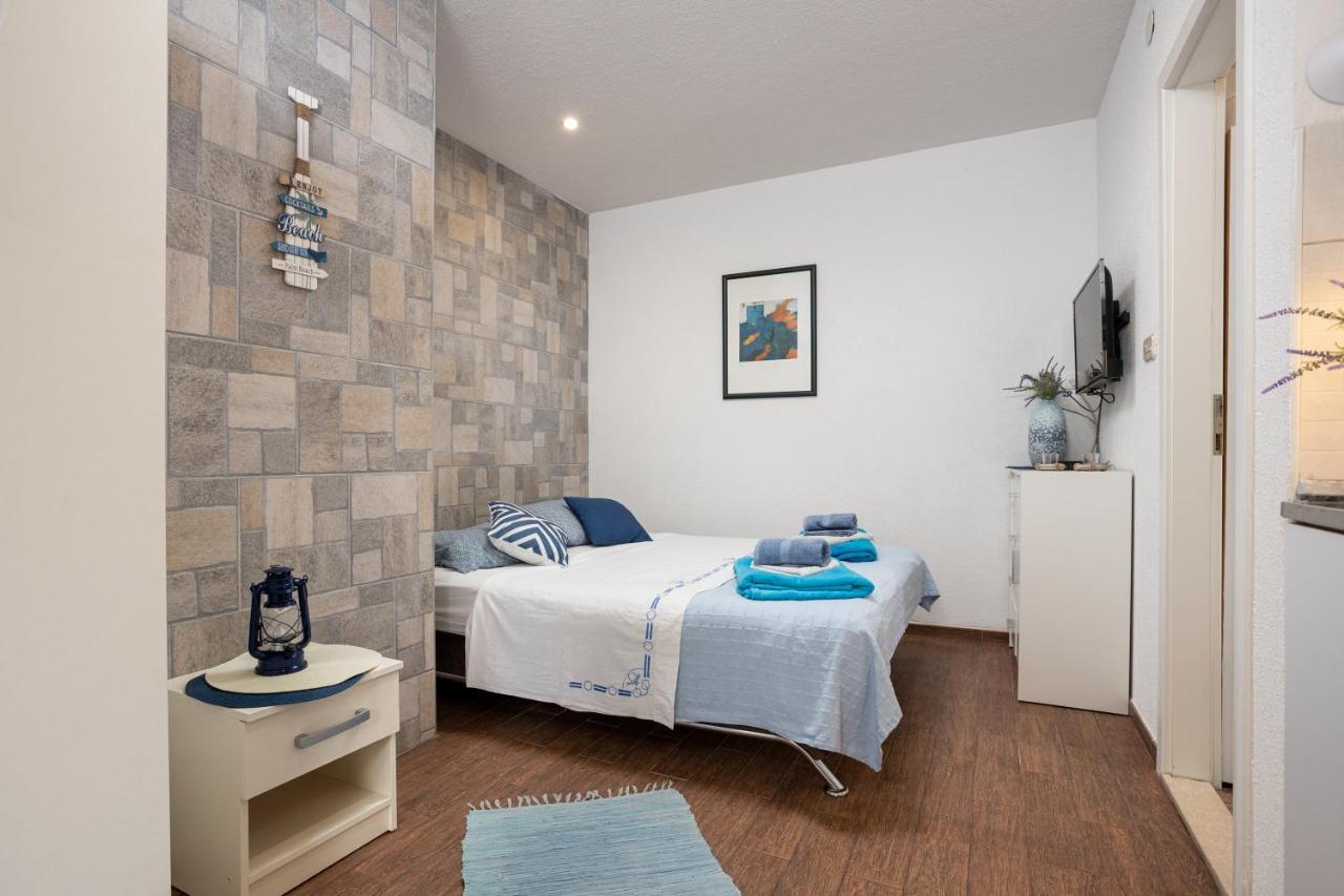 Aparrtment Terra- Combine Beach&Old Town Lägenhet Split Exteriör bild